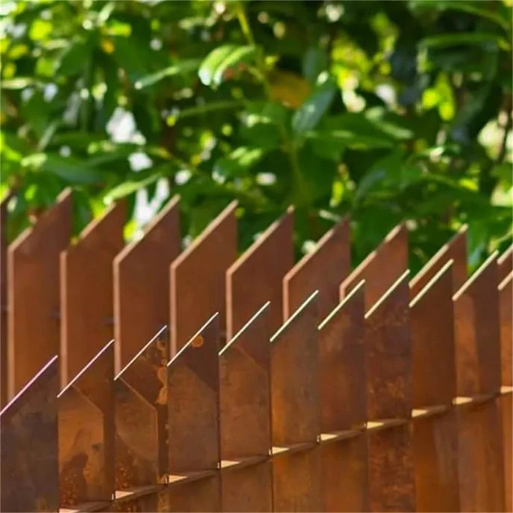 Angled Top Corten Steel Garden Fence Angled Top Corten Steel Garden Fence